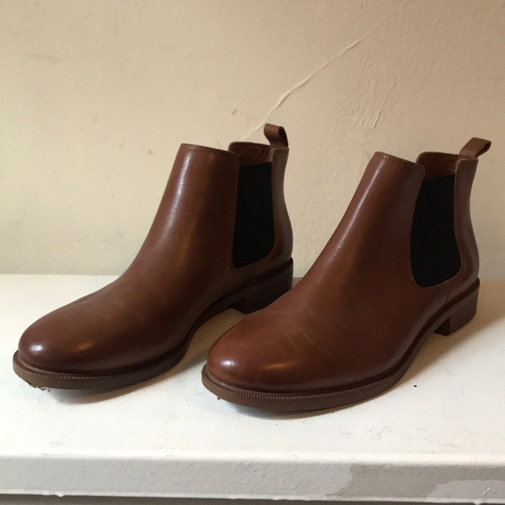 Clarks cognac/brown Taylor Chelsea ankle boots